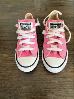 Like New Girls Converse ~ Pink Converse
