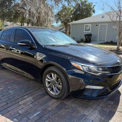 2020 KIA Optima