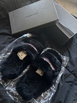 Black fur slides