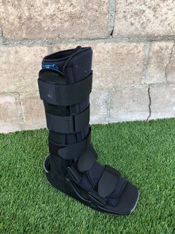 Tall Air Cam Walker Boot Brace