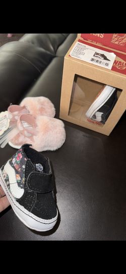 Baby Vans Size 1 & Baby Slides Size 3