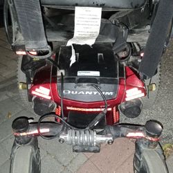 Q6 Electric Wheelchair 