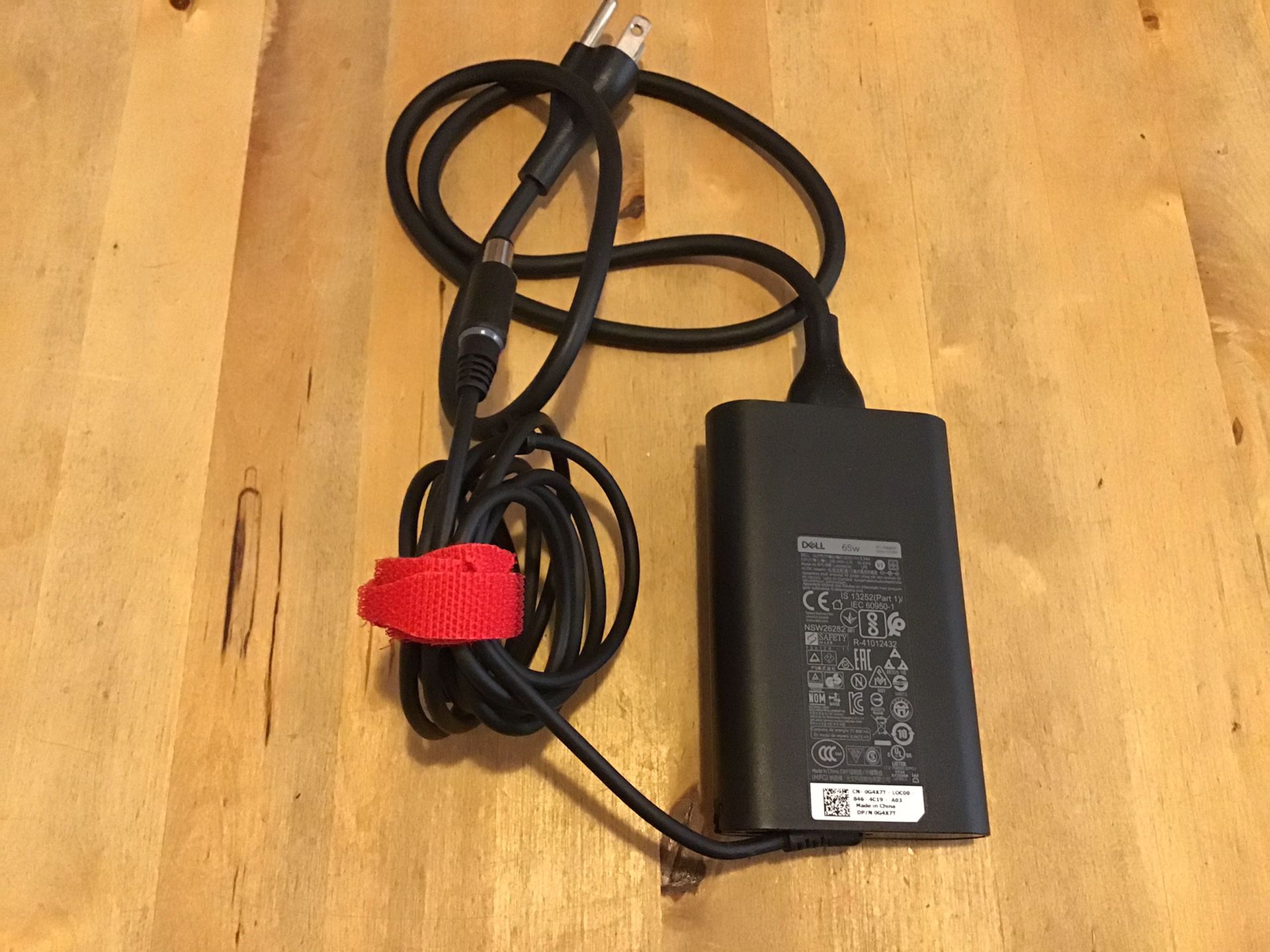 Genuine Dell Laptop Charger 65 w