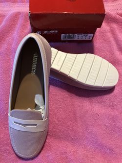 Brand new size8 $25