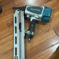 Makita 21 Degree Framing Nail Gun