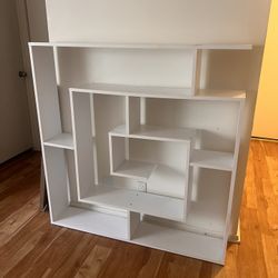 Stylish Bookshelf / Display Separator 