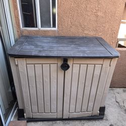 Storage Container
