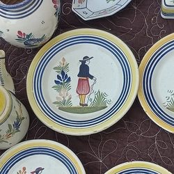 Antique Quimper. Plates 