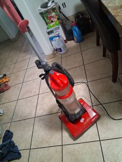 Dirt devil vacuum