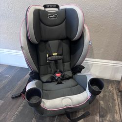 EVENFLO convertible car seat!!