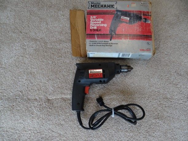 Master Mechanic 3/8 Variable Speed Reversing Drill