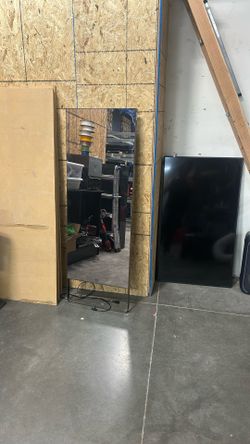 Lululemon Workout Mirror