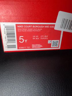 Nike court borough mid size 5y