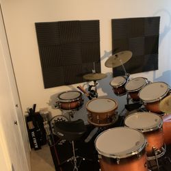 Tama Drum Set