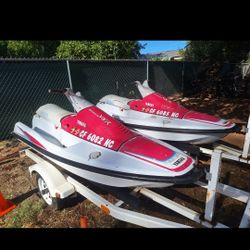 Yamaha VXR 650 WaveRunner.