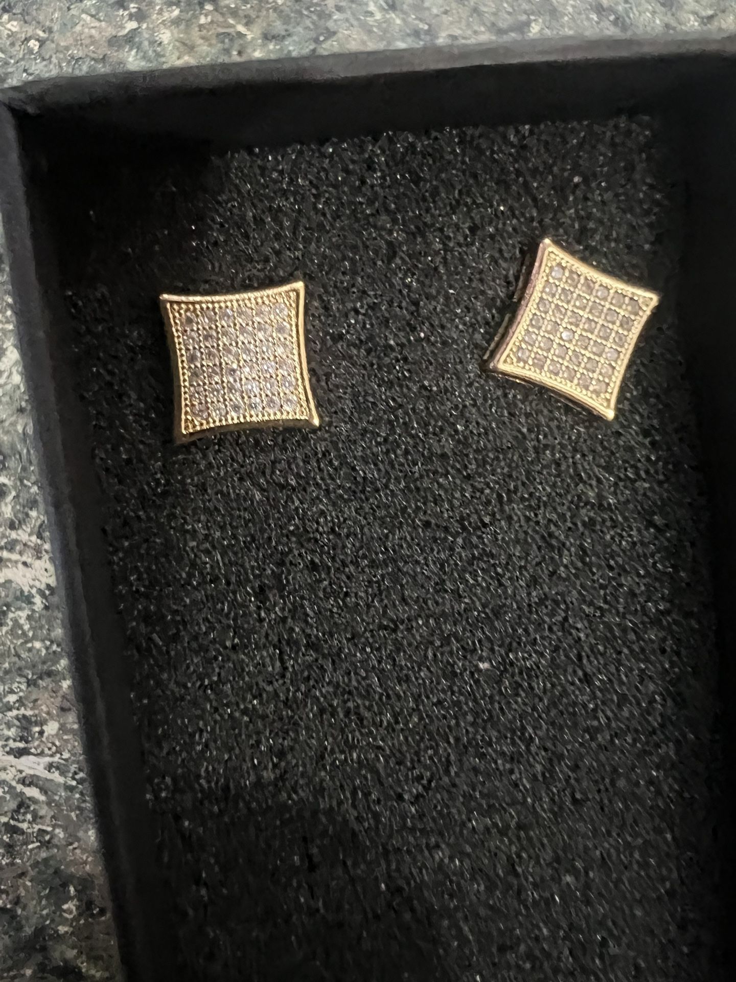 8k Gold Diamond Earrings 