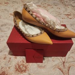 Valentino Garavani Studded Shoes 