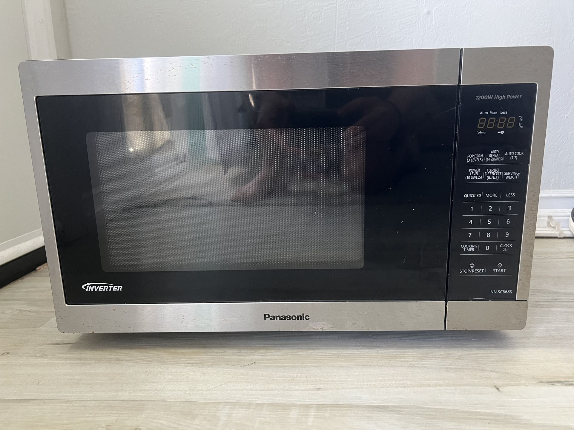 Panasonic Microwave 1200W