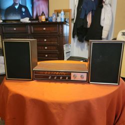 Panasonic Vintage 1969 Entry Level Solid State AM/FM Stereo Receiver With Original Speakers
