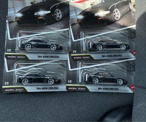 Hot wheel Nismo lot