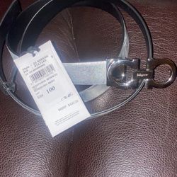 Female Ferragamo belt