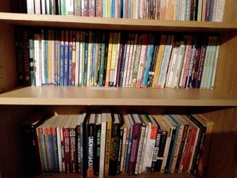 Books (Series, Novels, Kids and Young Adults)