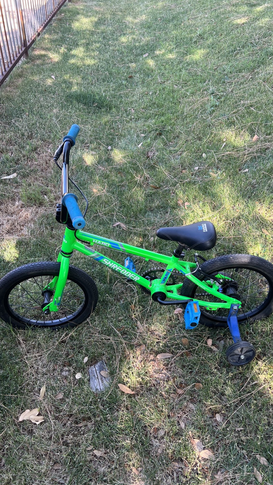 Haro Shredder 16 Kids Bike - 16"