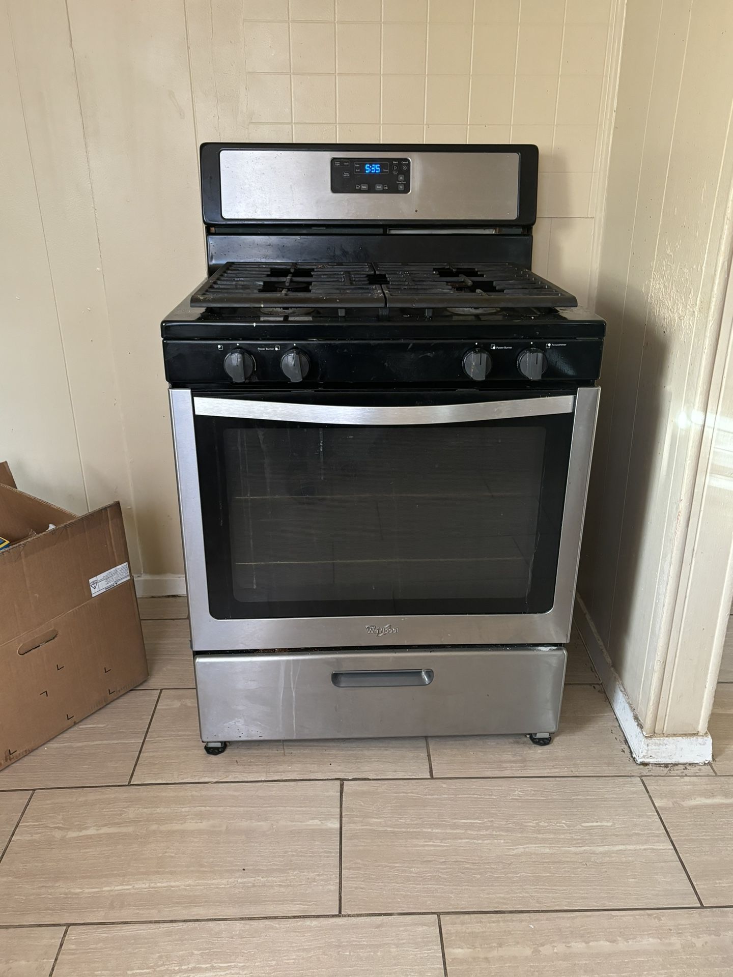 Whirlpool Gas Stove 