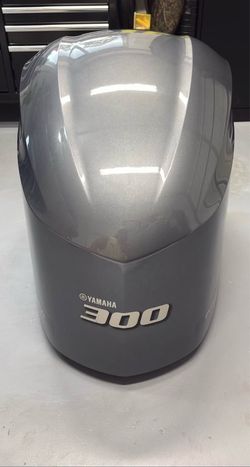 Yamaha 300 Cowling