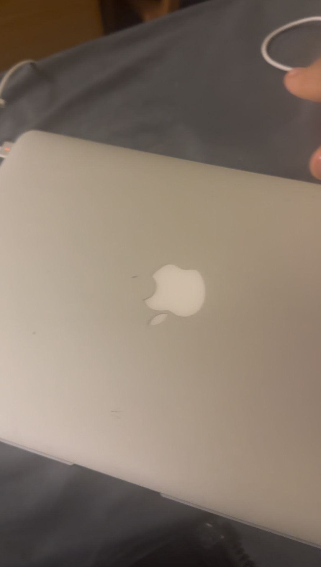 Mac Book Air 2024