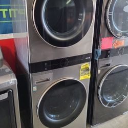 LG ThinQ WashTower Single Unit Front Load Washer 4.5 Cubic Feet Dryer 7.4 Cubic Feet