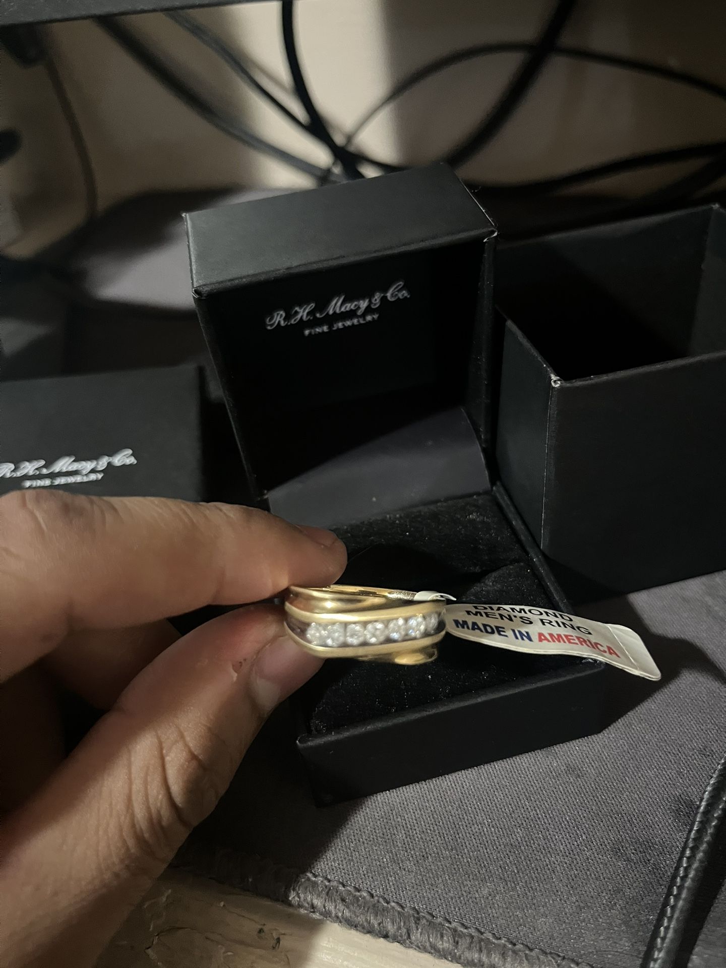 14k Gold Men’s Diamond Ring – 7 Stones – Real Gold