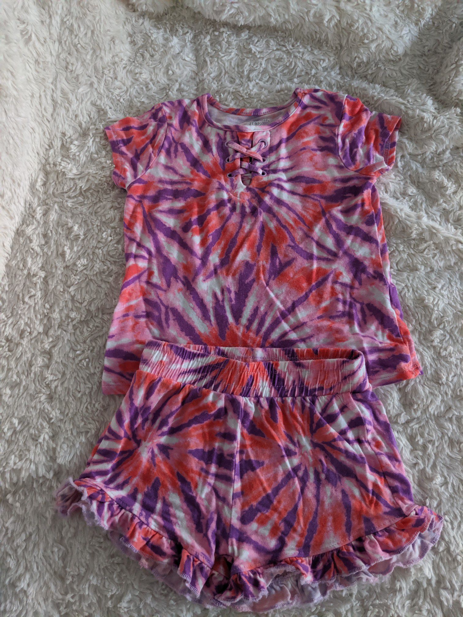 Cute tie dye shirt and short outfit size 2T