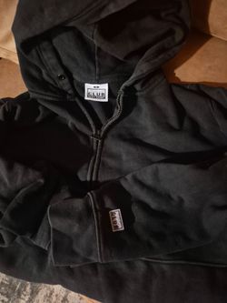 Black pro club hoodie meduim size