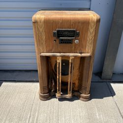 Vintage Zenith Radio 