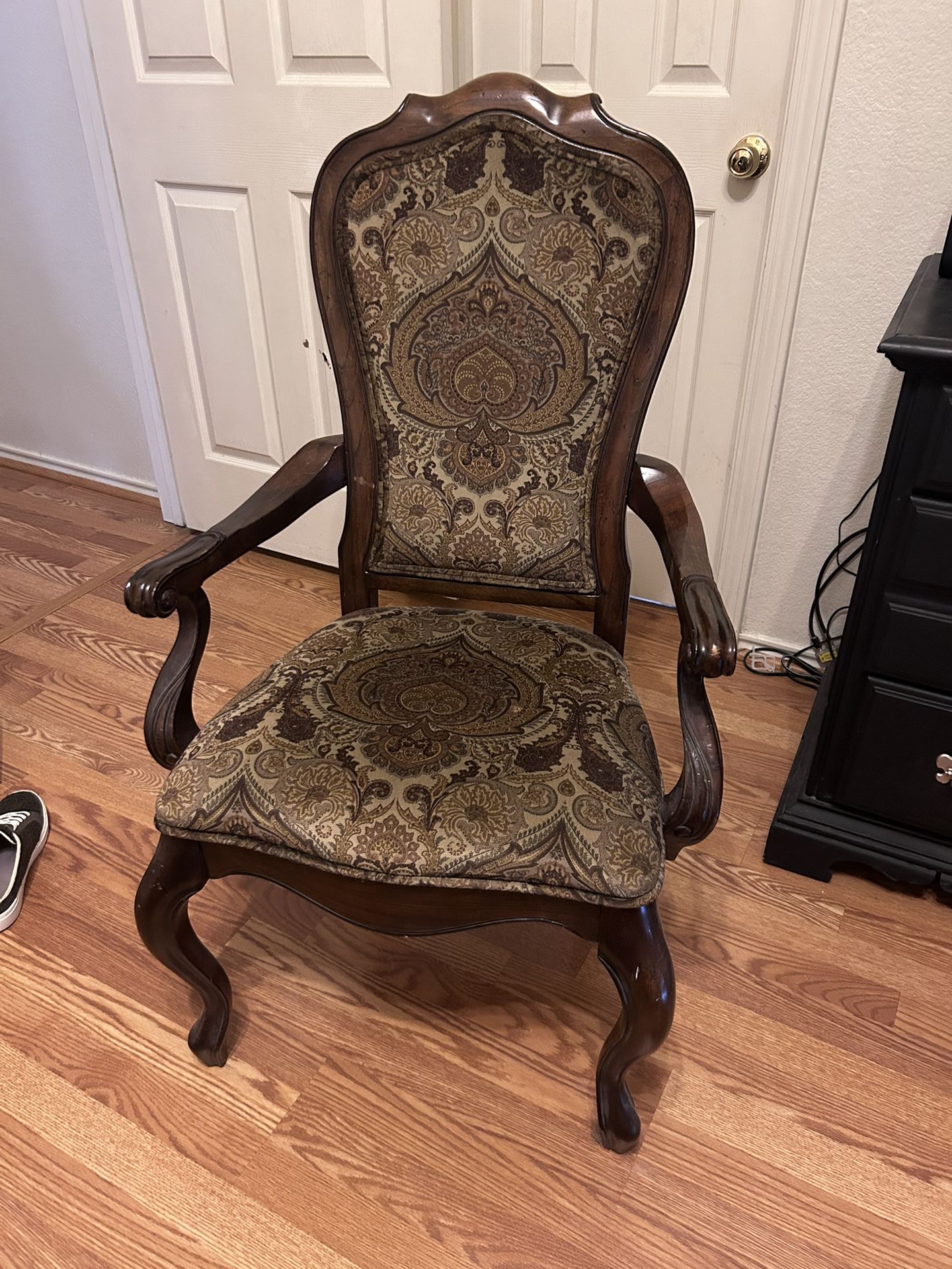 Antique Wood Paisley Print Chair