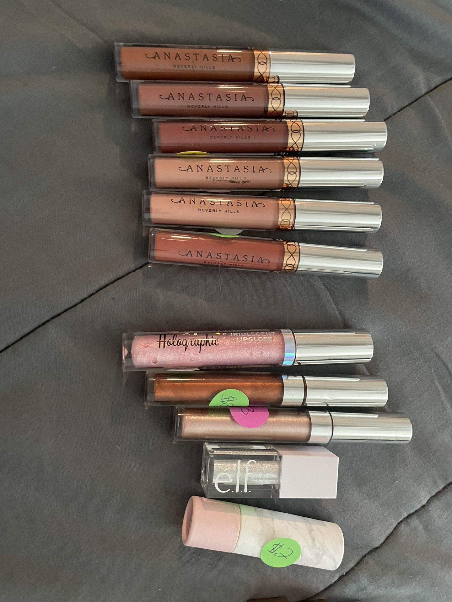 Kylie Cosmetics Matte Liquid Lipstick/ Stila Liquid Eyeshadow/ Anastasia BH Matte Liquid Lipstick