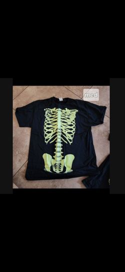 Mens skull shirts medium