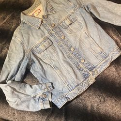 Old Navy Jean Jacket Size M