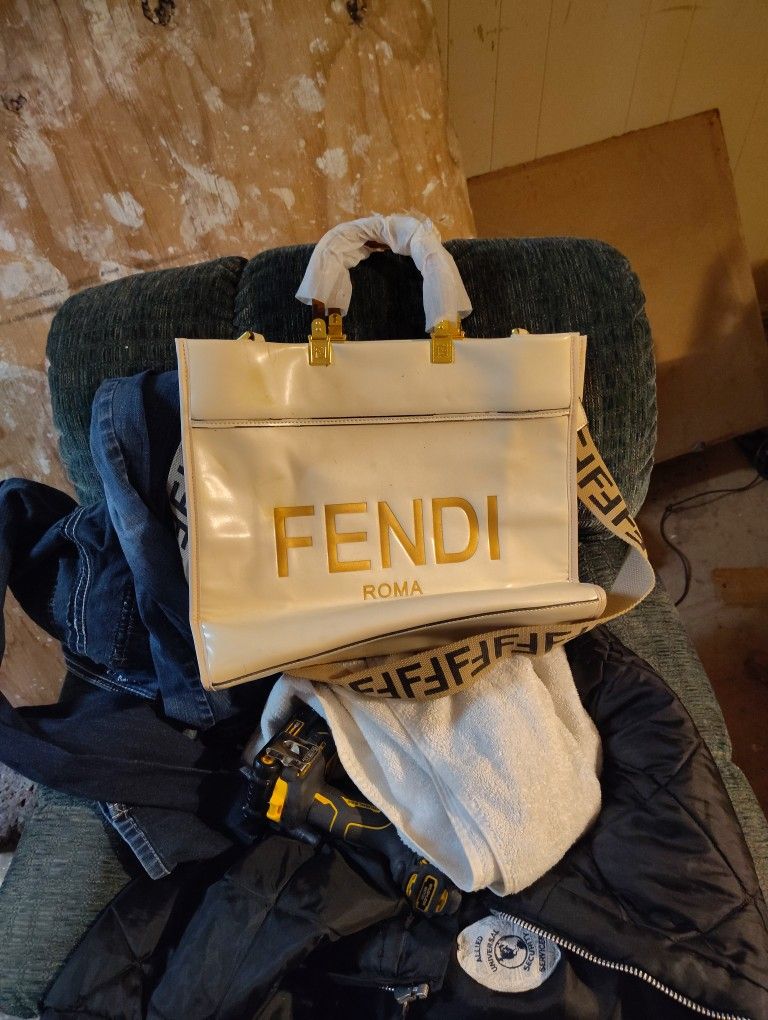 FENDI BAG.