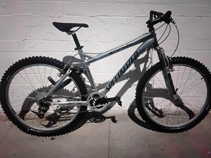 Silver Metallic Epic MTB