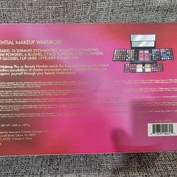 Brand New Macy's 76 Piece Makeup Vanity Set ✨️ 