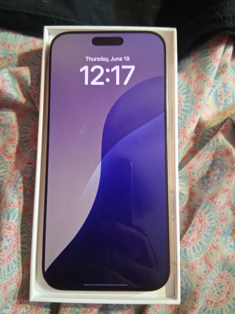 IPHONE 16 PRO MAX 256GB (BOOST MOBILE)