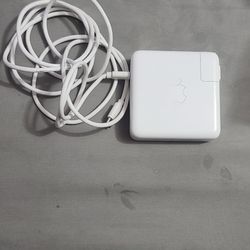 87 W Apple Mac Book Pro Charger
