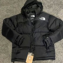 Brand New North Face Coat Size Small 