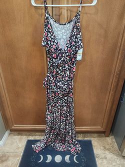 Sofia Vergara floral maxi dress
