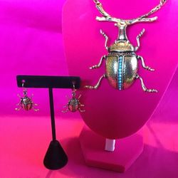 Scarab Beetle Necklace And Earrings Set 