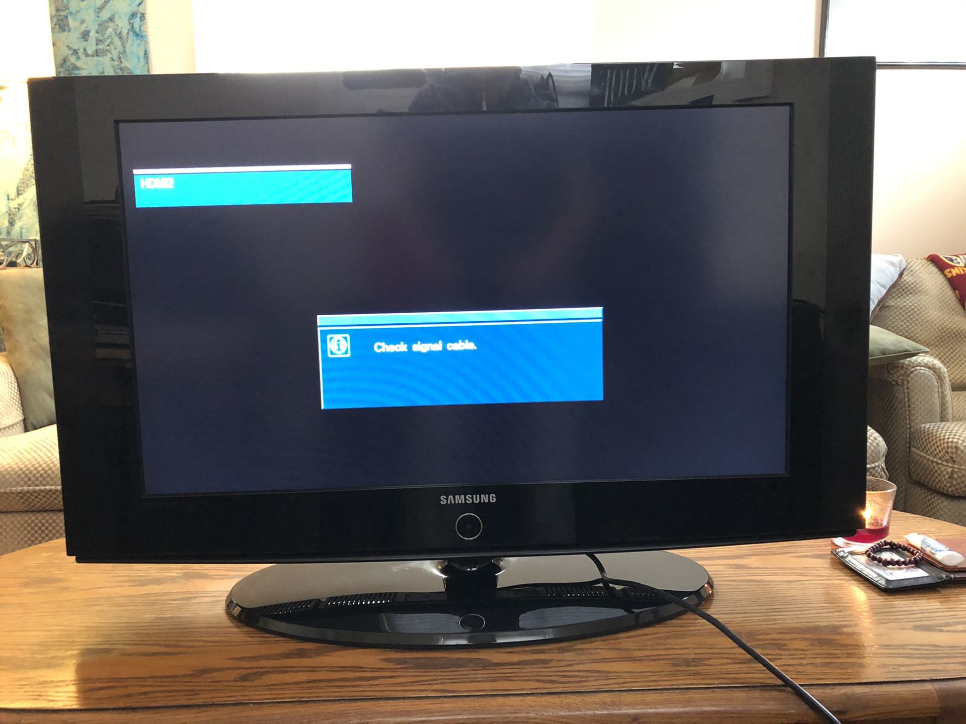 Samsung HD LCD 32” Flatscreen TV