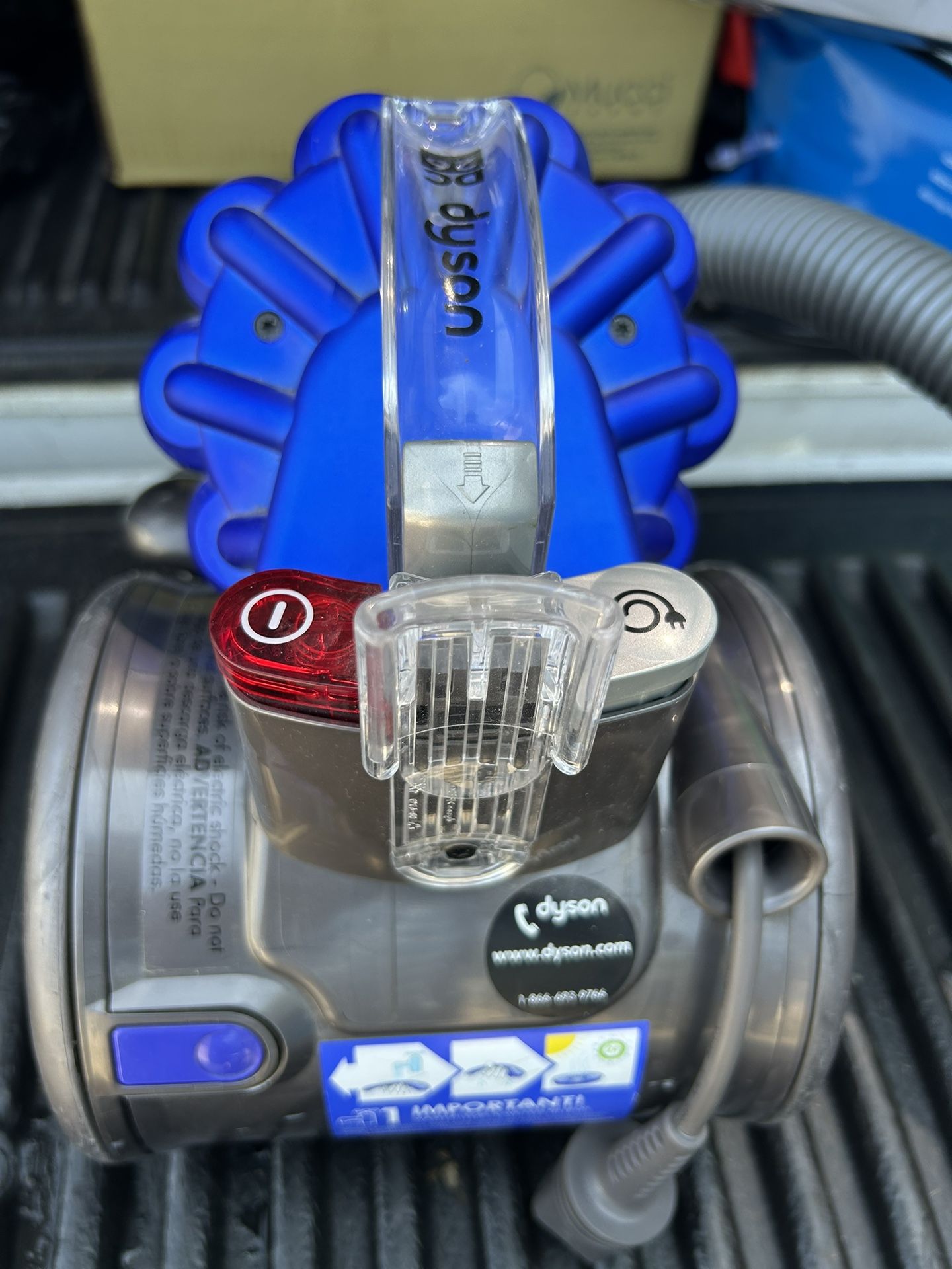 Dyson DC26. Light Weight