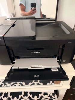 Canon Pixma  TR4720  wifi printer, scanner
